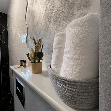 Apartment Magic